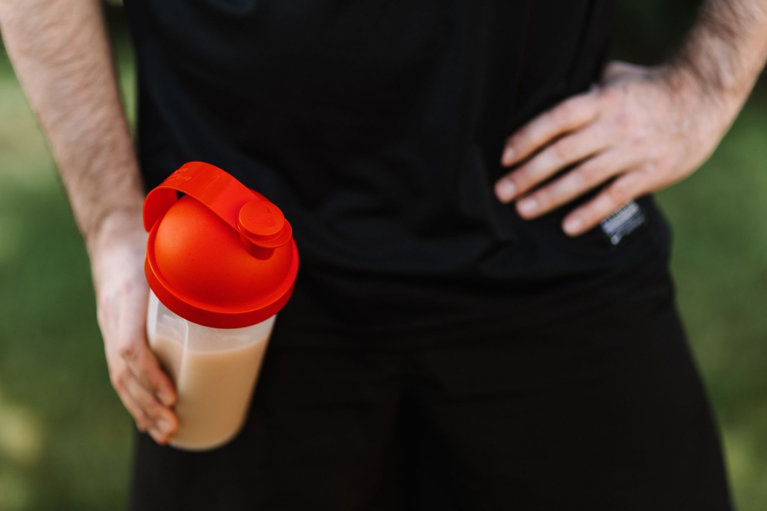 Carbohydrates for athletes: fueling 90 minutes of soccer — Post-Match Recovery And Glycogen Resynthesis