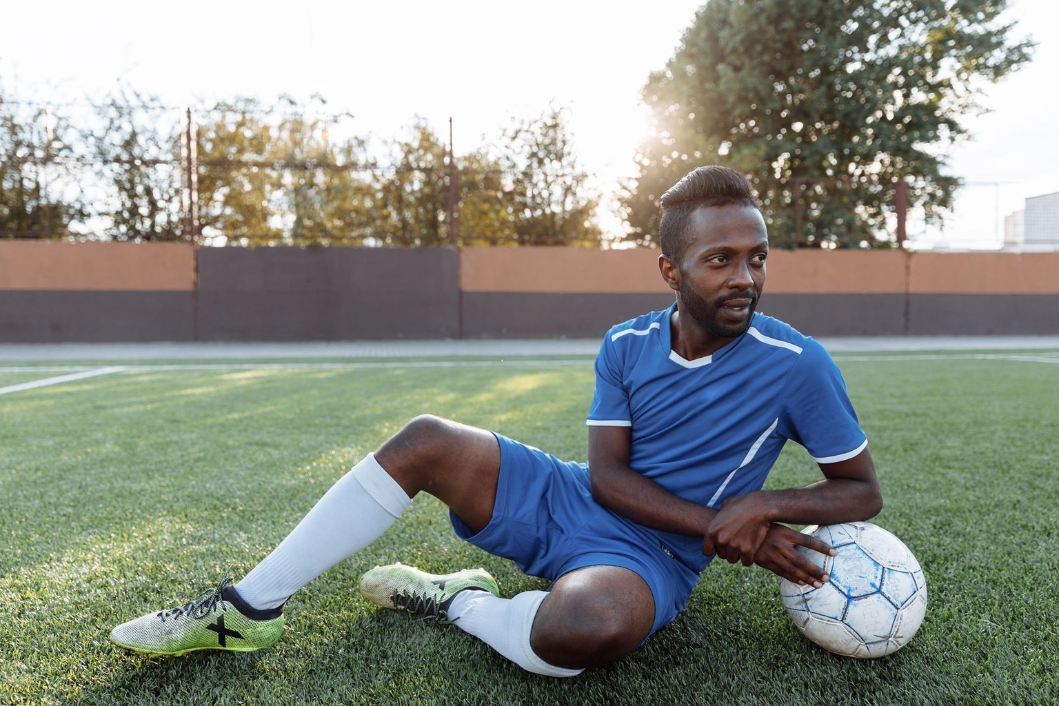 Master the Centre Position: Key Skills Every Forward Needs — Mental Resilience and Game Management Master the Centre Position: Key Skills Every Forward Needs — Mental Resilience and Game Management