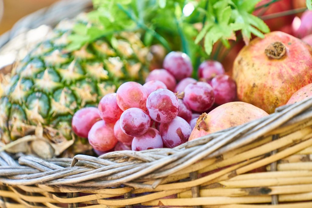 What do soccer players eat for peak match performance?